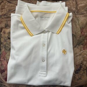 Classic Tech Pique Polo in snow white/ sundance